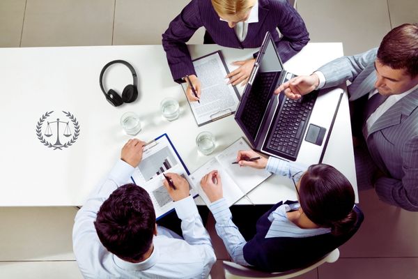 Music Contract Negociation Service by Lawyers
